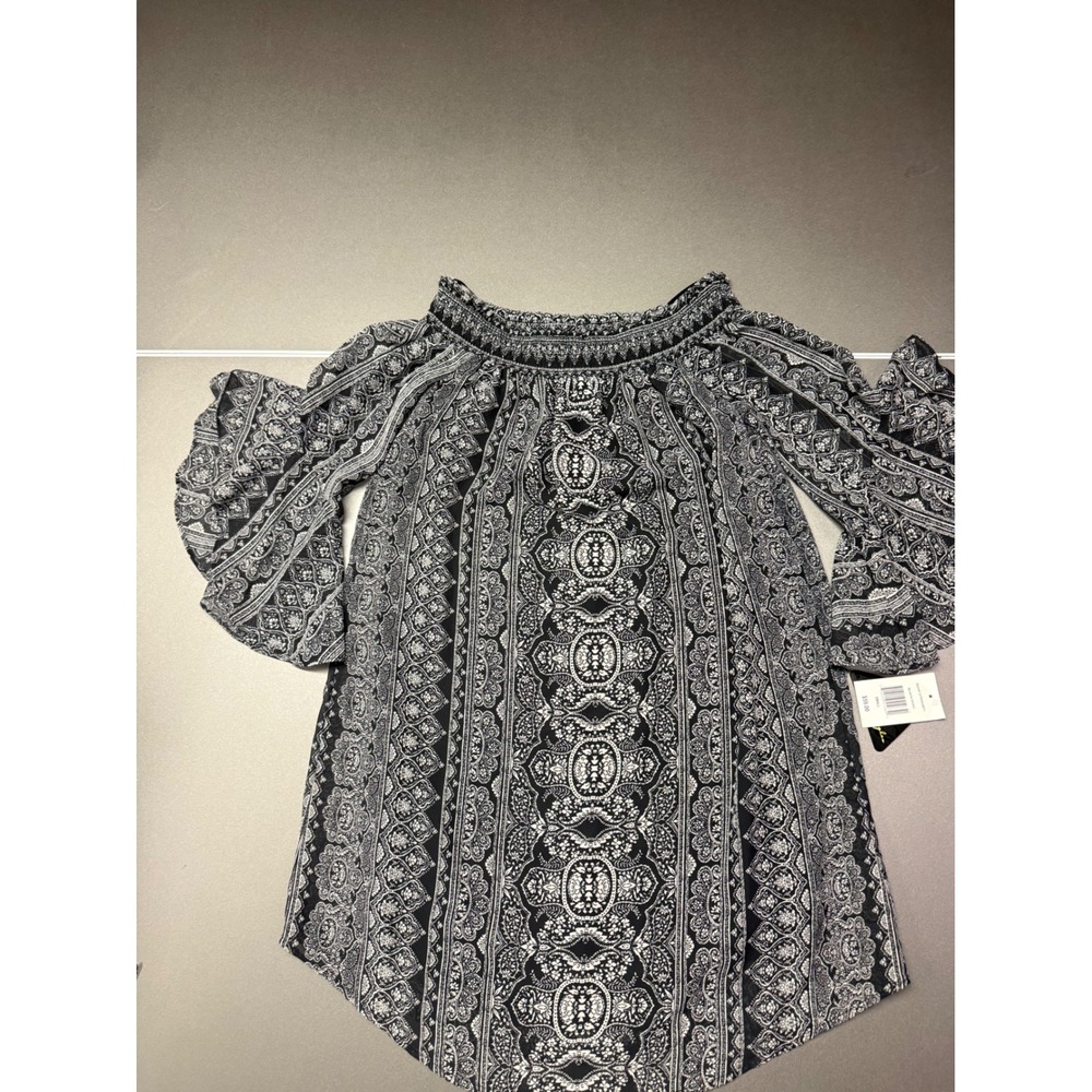 City Triangle Womens Off The Shoulder Bell Sleeve Paisley Blouse Black Ivory S